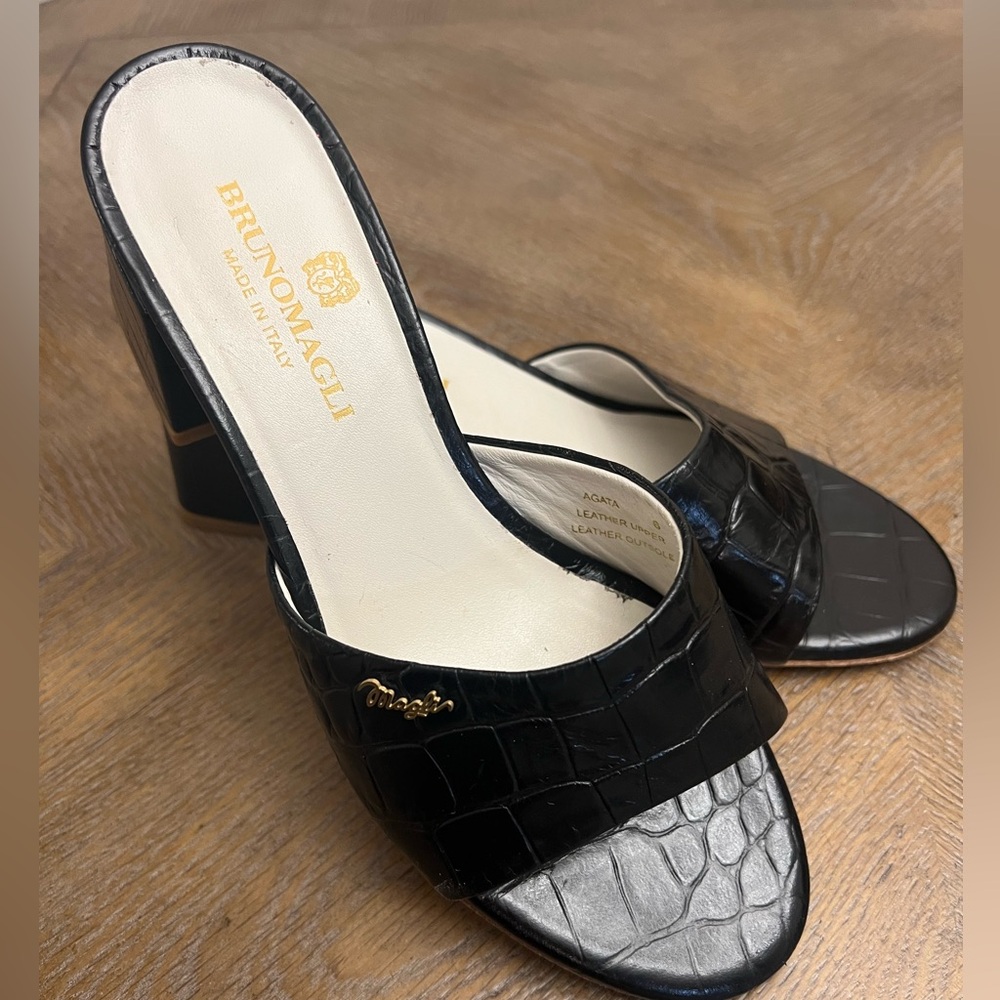 Bruno Magli Agata Slide Sandal Black Croc Embossed size 6